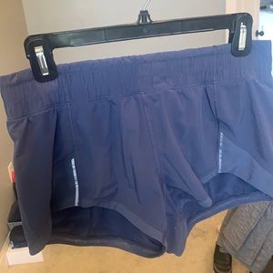 Lululemon Hottie Hot running shorts size 6 gray
